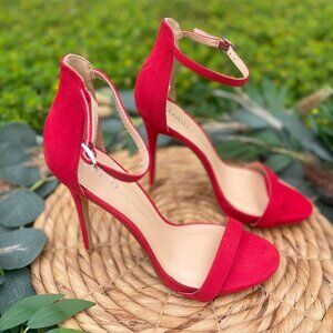 Rohb by Joyce Azria Red Heels